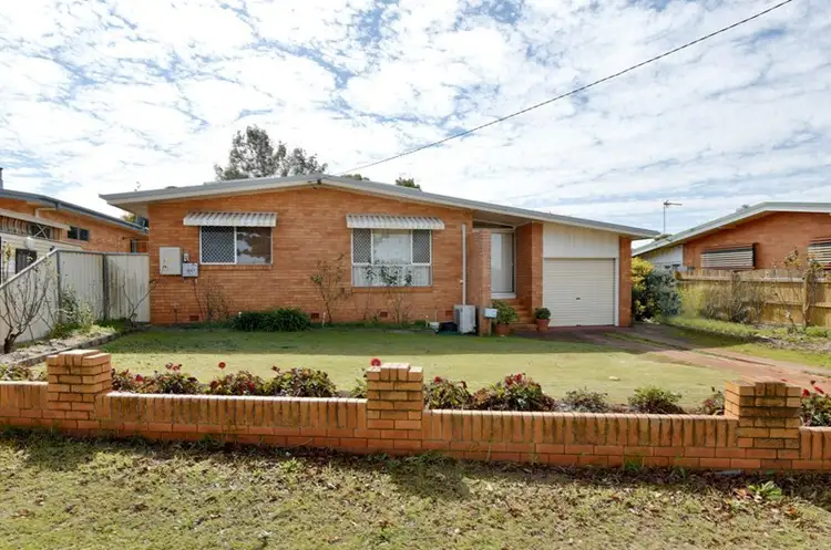377 Bridge Street, Wilsonton QLD 4350