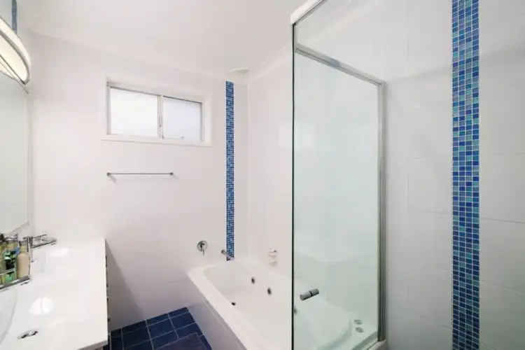 Fifth view of Homely house listing, 8 Noonan Point Avenue, Point Clare NSW 2250