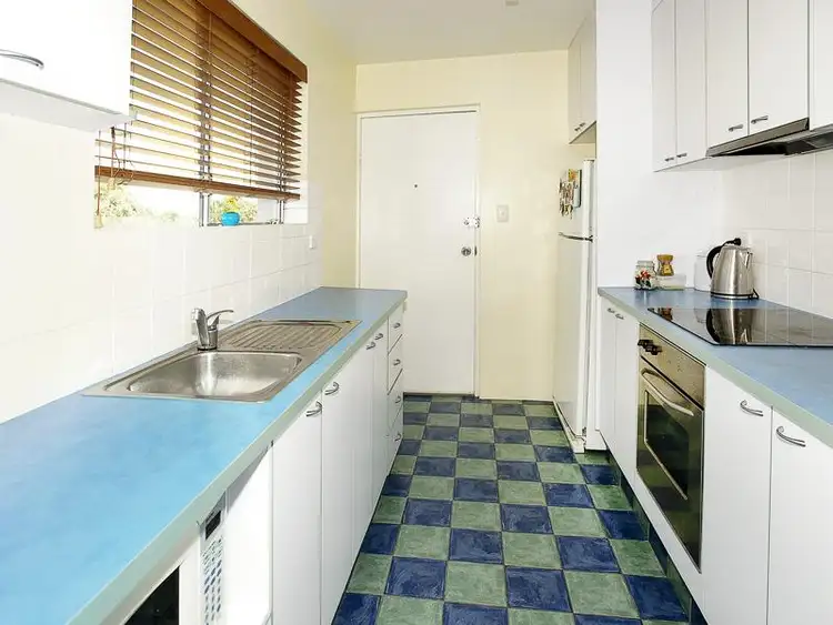 Sixth view of Homely unit listing, 2/34 Woodcliffe Crescent, Woody Point QLD 4019