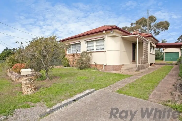 18 Ledsam Street, Telarah NSW 2320
