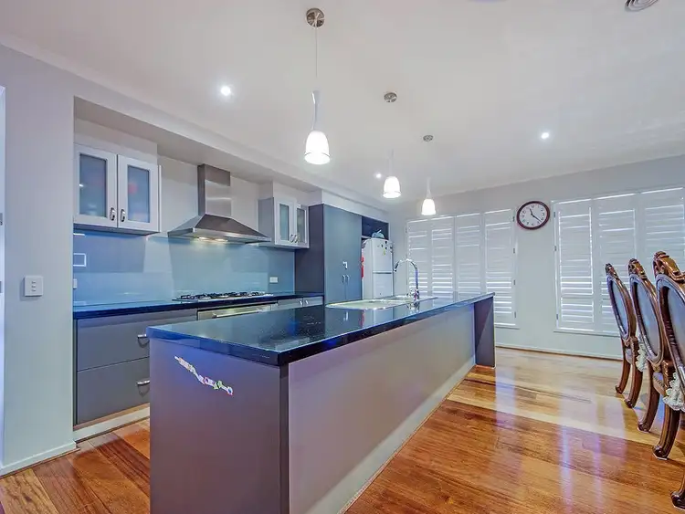 Sixth view of Homely house listing, 265 Sanctuary Lakes North Blv, Sanctuary Lakes VIC 3030