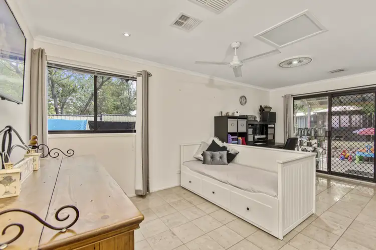 Fifth view of Homely house listing, 8 Franc Place, Richardson ACT 2905