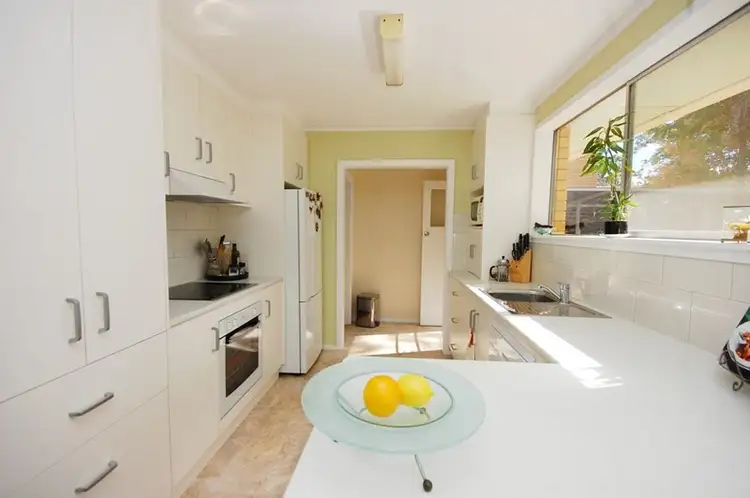 10 Murphy Crescent, Griffith NSW 2680