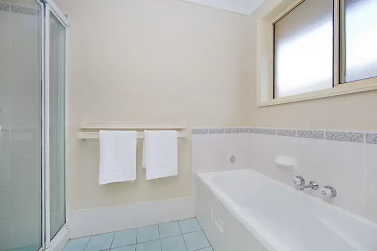 Fifth view of Homely house listing, 31 Lorraine Avenue, Berkeley Vale NSW 2261