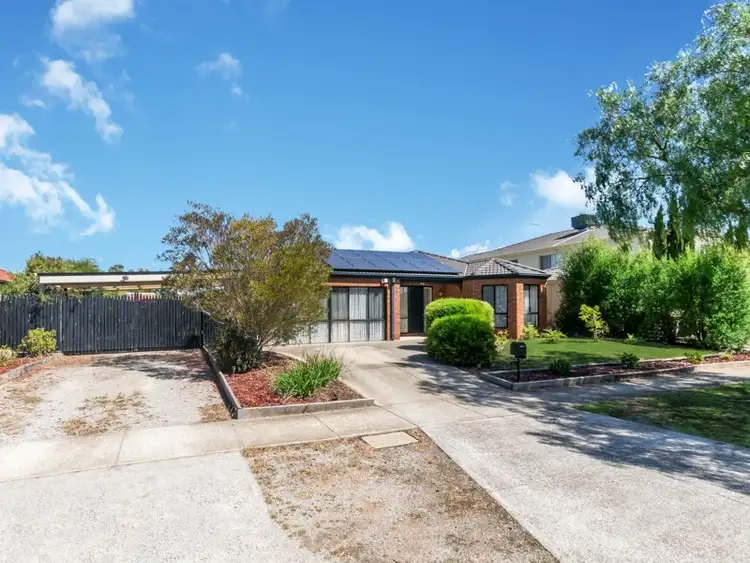 21 Princeton Avenue, Melton West VIC 3337