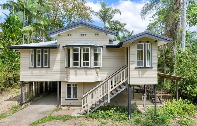 7 Barang Street, Kuranda QLD 4881
