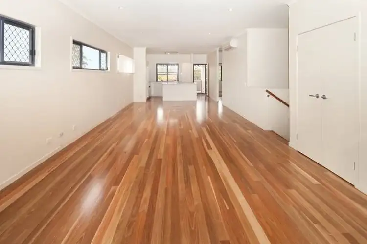 Second view of Homely house listing, 44 Wanda Road, Upper Mount Gravatt QLD 4122