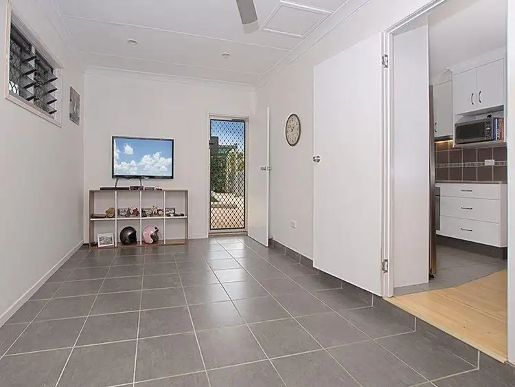 Sixth view of Homely house listing, 8 Banksia Street, Kirwan QLD 4817