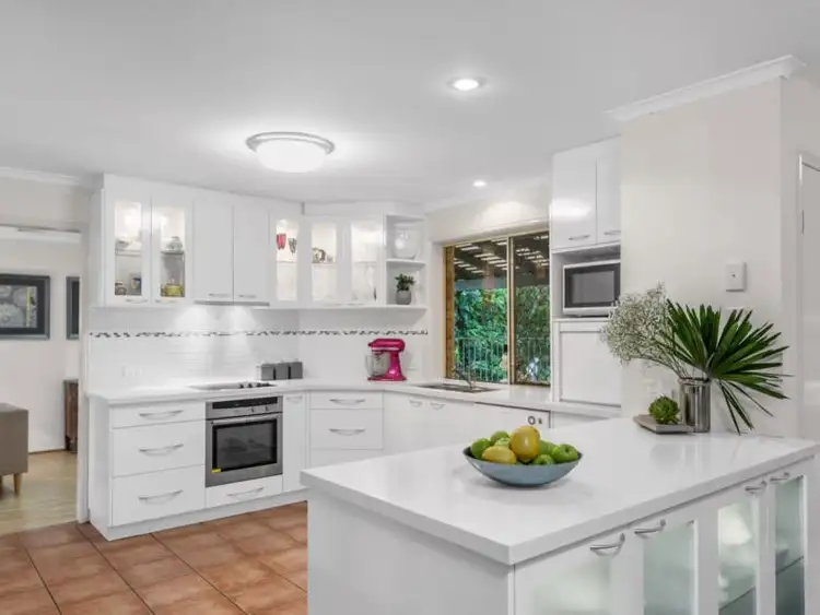 Seventh view of Homely house listing, 101 Golden Oak Crescent, Carindale QLD 4152