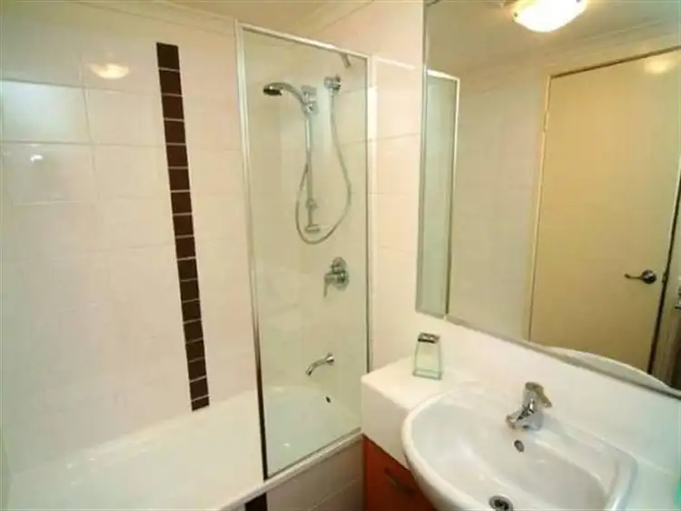 Third view of Homely unit listing, 4/960 Wynnum Road, Cannon Hill QLD 4170