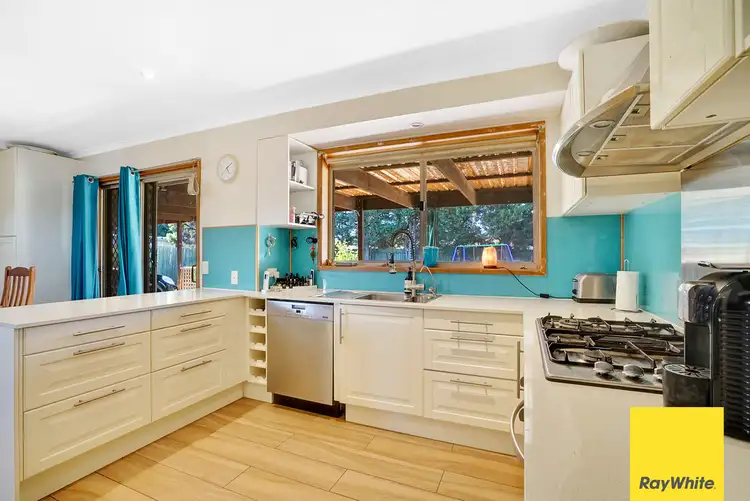 Fifth view of Homely house listing, 4 Cardiff Court, Craigieburn VIC 3064