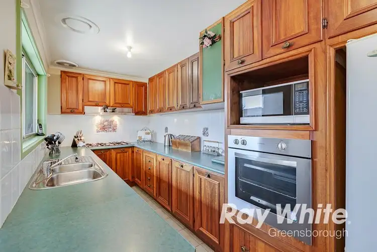 Fifth view of Homely house listing, 6 Parwan Court, Meadow Heights VIC 3048