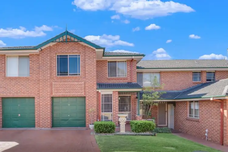 30/6 Parkholme Circuit, Englorie Park NSW 2560