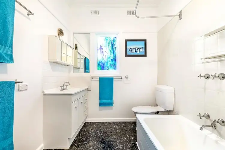 Fifth view of Homely house listing, 5 Leigh Street, Huntingdale VIC 3166