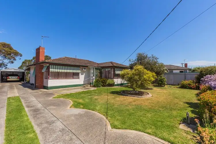 10 Lucas Street, Newcomb VIC 3219