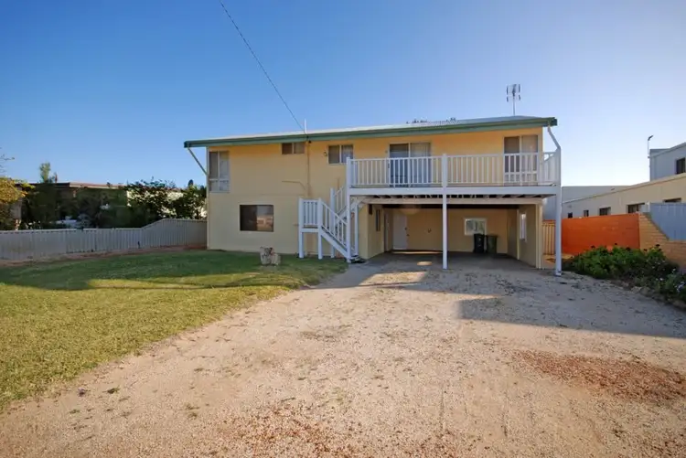 17 Shingle Avenue, Jurien Bay WA 6516