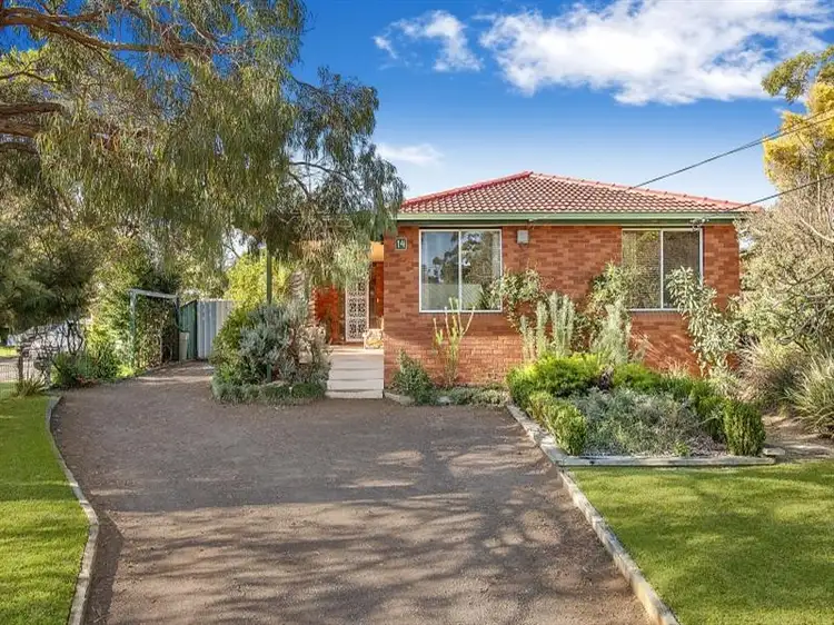 14 Nirimba Crescent, Heathcote NSW 2233