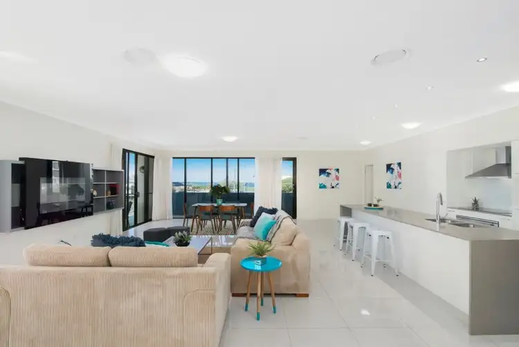 Fifth view of Homely unit listing, 7/2 Tallebudgera Drive, Palm Beach QLD 4221