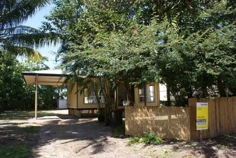 74 Holland Street, Wongaling Beach QLD 4852