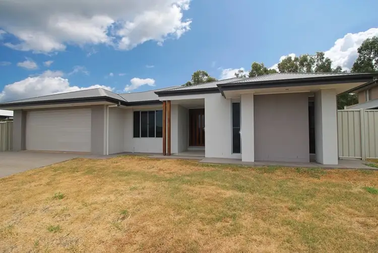 35 Newman Drive, Emerald QLD 4720