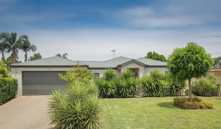 Main view of Homely house listing, 3 Stamford Court, Buronga NSW 2739