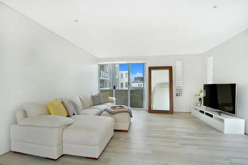 Main view of Homely unit listing, 19/25 Carters Lane, Fairy Meadow NSW 2519