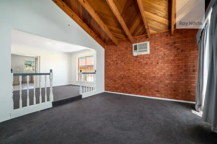 Fifth view of Homely house listing, 27 Hutchins Circuit, Bundoora VIC 3083