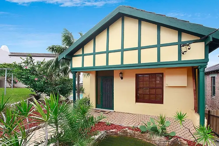 Fifth view of Homely house listing, 1 Baglin Street, Bronte NSW 2024