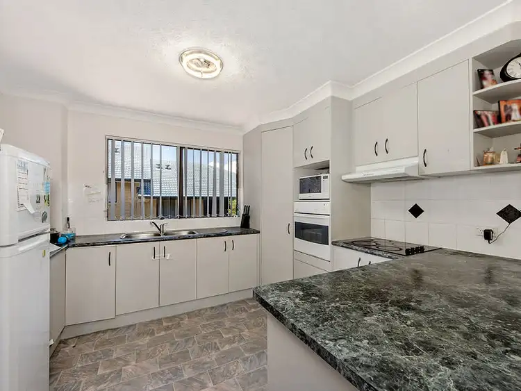 Seventh view of Homely unit listing, 8/146 High Street, Southport QLD 4215