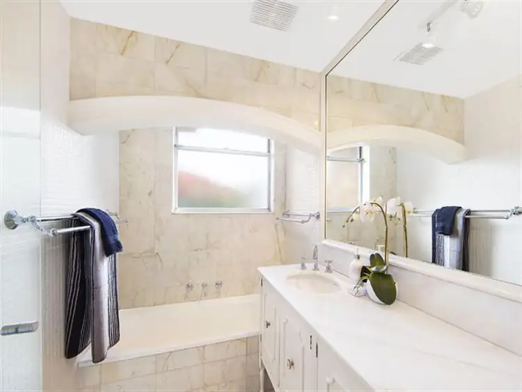 Sixth view of Homely apartment listing, 3/40 Raglan Street, Mosman NSW 2088