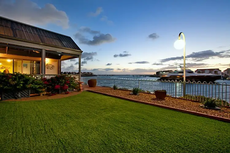 2/45 Falie Drive, North Haven SA 5018