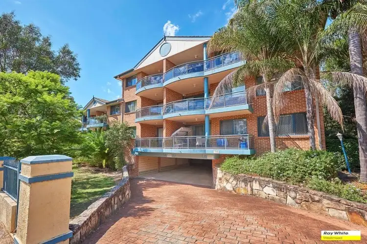 2/2-6 Priddle Street, Westmead NSW 2145