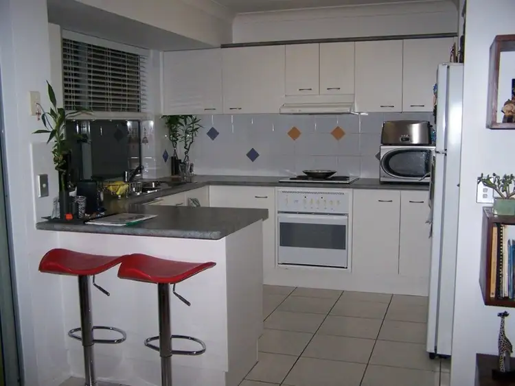 Fifth view of Homely townhouse listing, 2/191 Greenacre Drive, Arundel QLD 4214