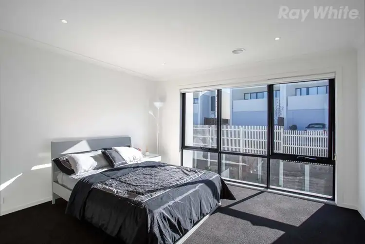 Sixth view of Homely townhouse listing, 18 Manchester Crescent, Bundoora VIC 3083