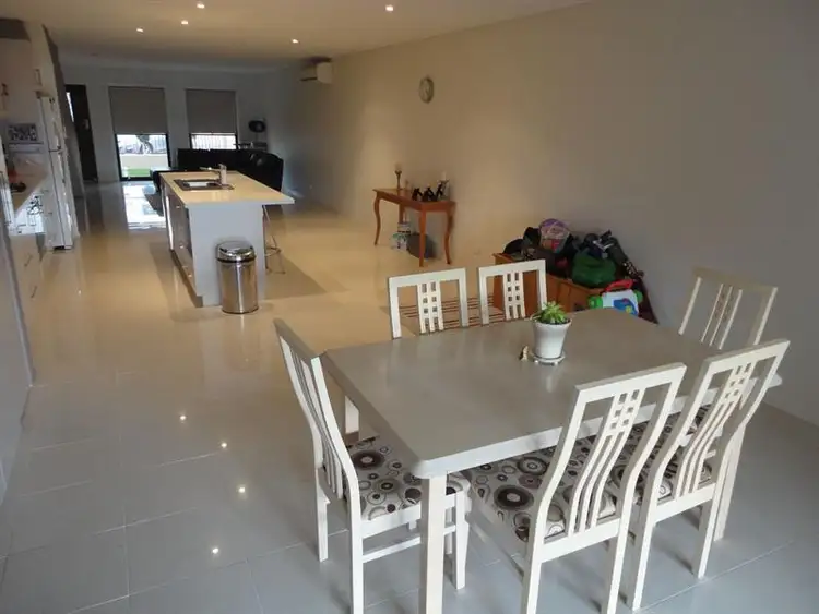 Sixth view of Homely townhouse listing, 290B Hoskins Street, Temora NSW 2666
