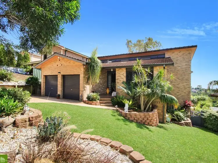 29 Plumwood Crescent, Cordeaux Heights NSW 2526