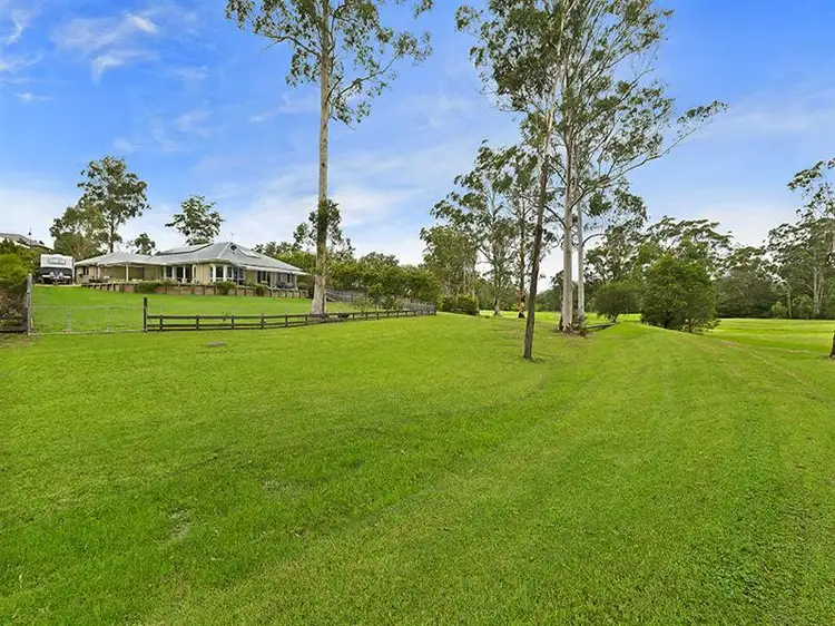 14 Ellenborough Drive, Cooranbong NSW 2265