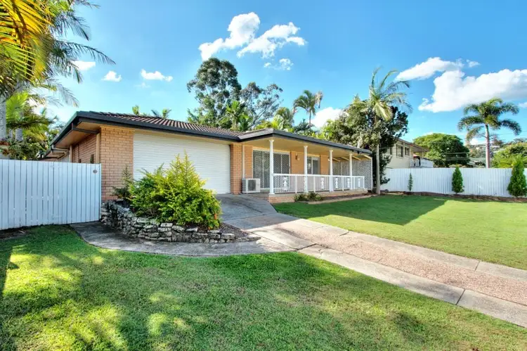 10 Eloise Avenue, Springwood QLD 4127