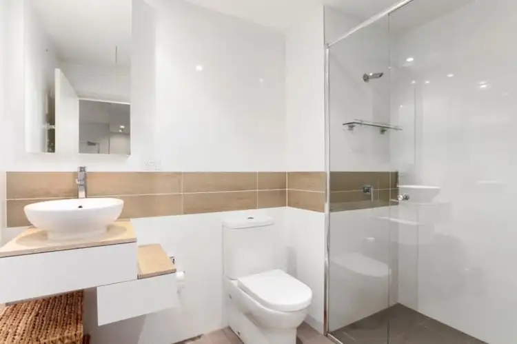 Fifth view of Homely unit listing, 6304/1-8 Nield Avenue, Greenwich NSW 2065