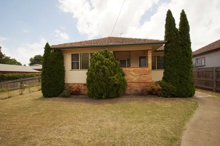 30 Marsh Street, Armidale NSW 2350