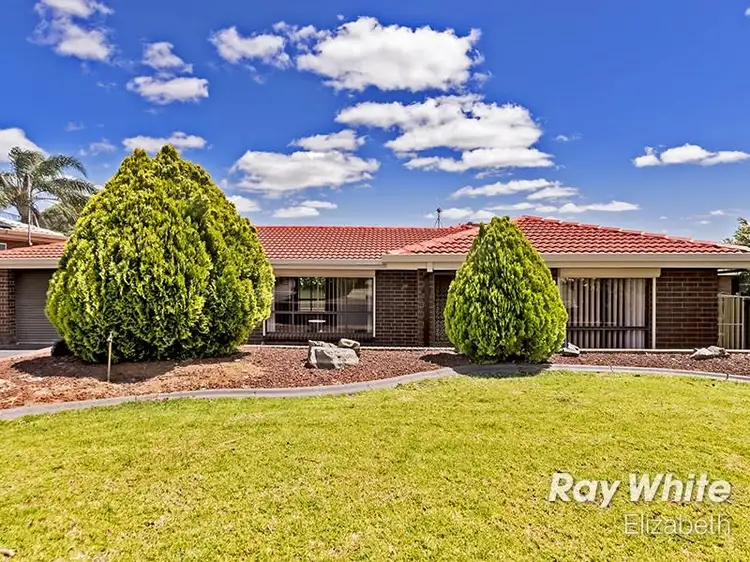 26 Megunya Crescent, Craigmore SA 5114