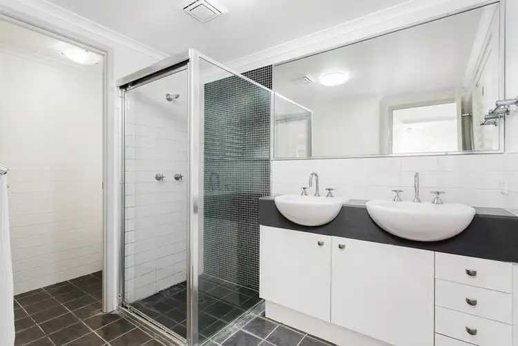 Sixth view of Homely apartment listing, 19/15 Kitchener Street, Coorparoo QLD 4151