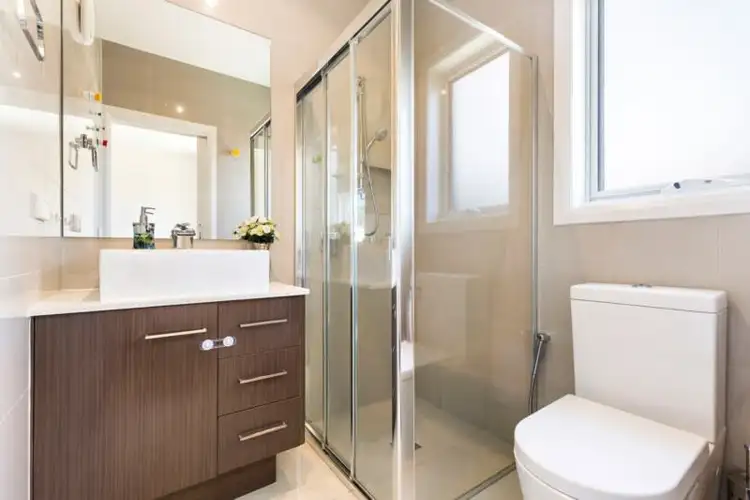 Seventh view of Homely unit listing, 2/70 Ferntree Gully Road, Oakleigh East VIC 3166