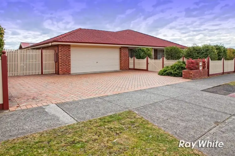 22 Delgany Rise, Langwarrin VIC 3910
