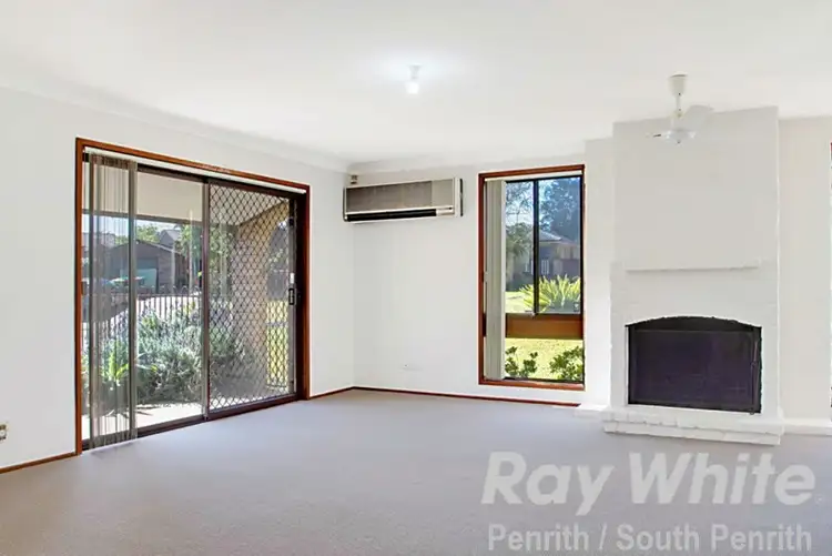 Seventh view of Homely house listing, 8 Pavey Place, Cranebrook NSW 2749