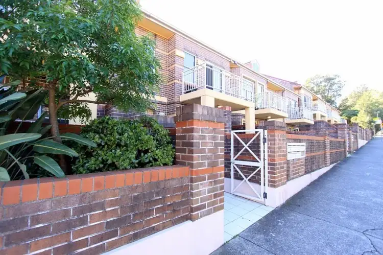 6/10 Webb Street, Croydon NSW 2132