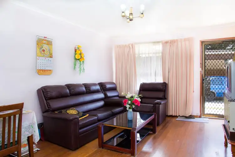 Third view of Homely house listing, 2/112 East Esplanade, St Albans VIC 3021