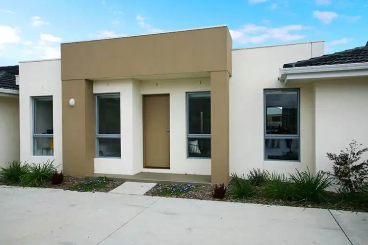 3/11 Embankment Grove, Chelsea VIC 3196