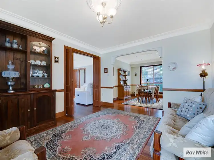 Fourth view of Homely house listing, 5 Appleby Close, Horsley NSW 2530