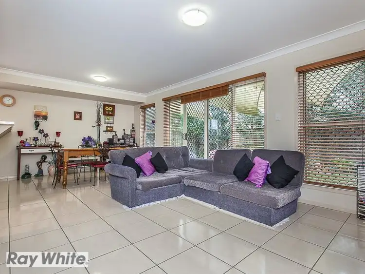 2/3 Patterson Street, Petrie QLD 4502
